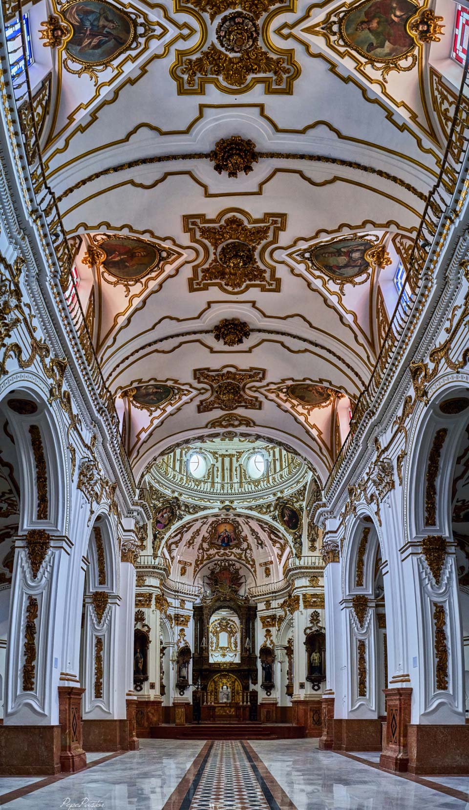 Iglesia de los Santos Mártires Ciriaco y Paula