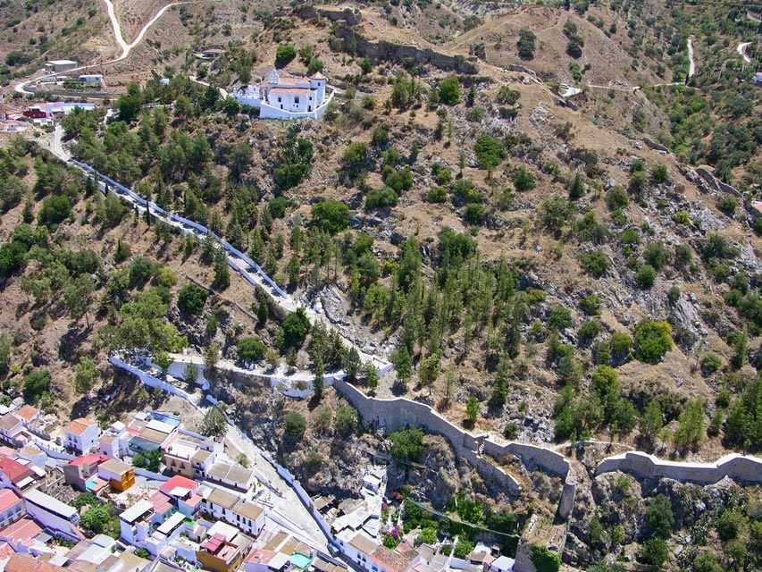 Recinto Alto de las Murallas de Cártama